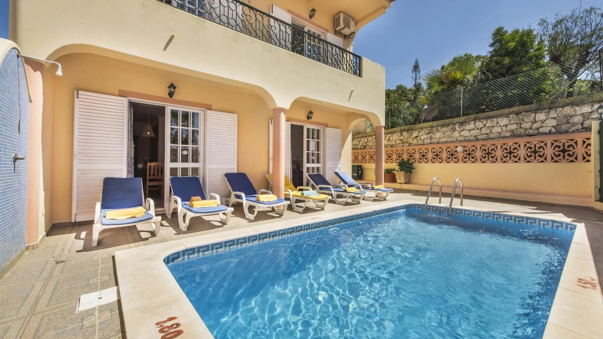 Alexandra By Algarve Villa Holidays アルブフェイラ
